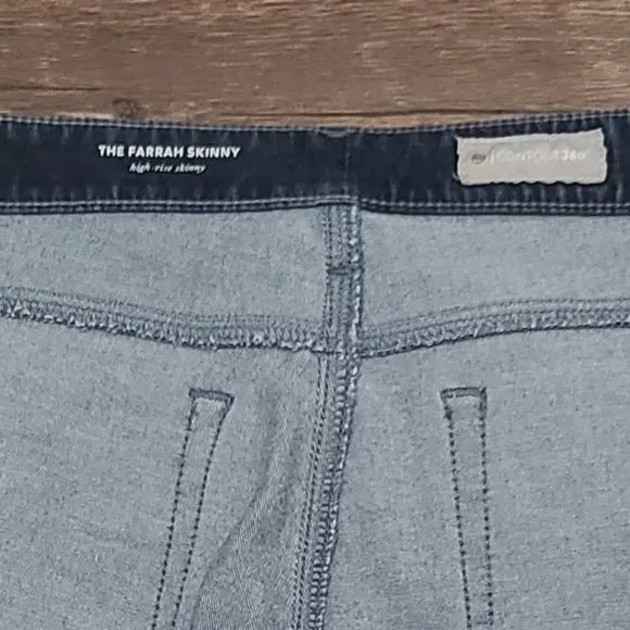 AG The Farrah High Waist Skinny Contour 360 30R Premium Jeans EUC