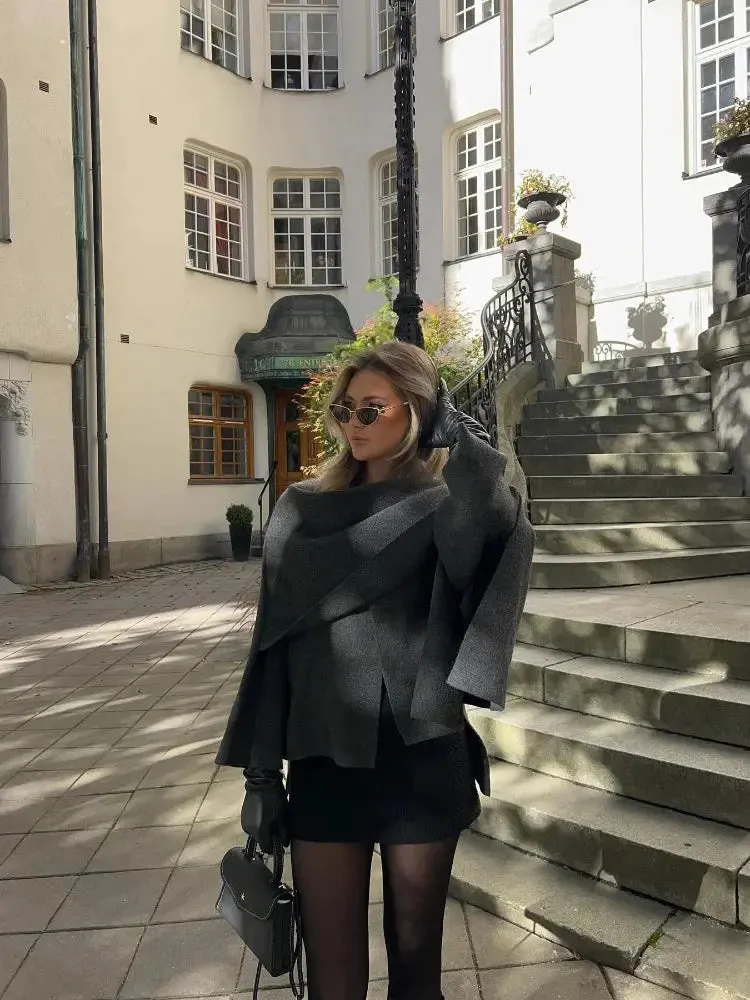 Aurora - Oversized Fit with Wide Sleeves Woman's Cape Coat