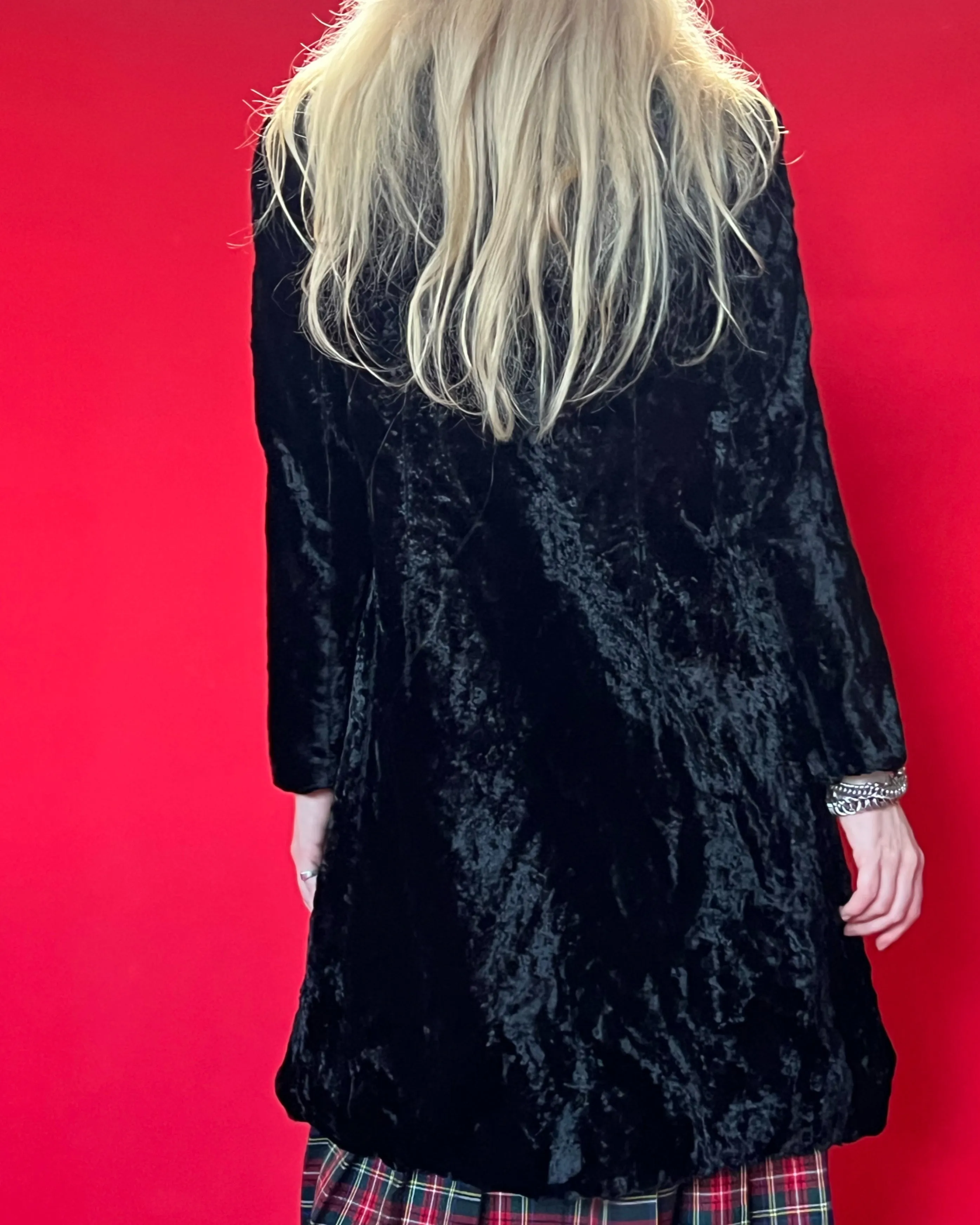 BLACK VELVET VINTAGE COAT