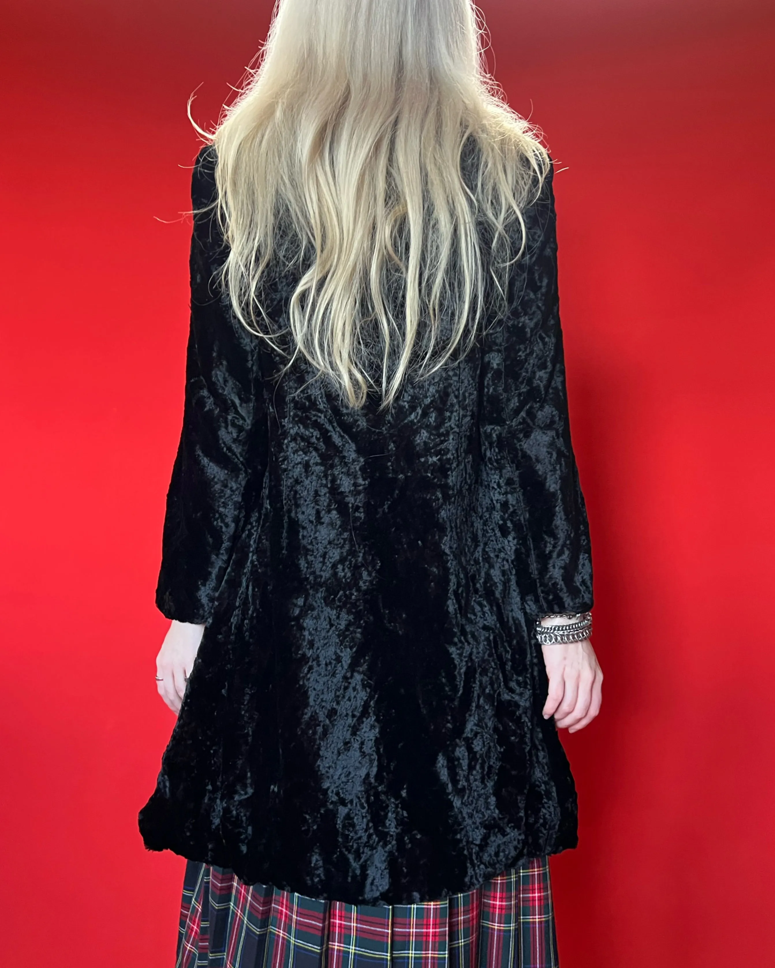BLACK VELVET VINTAGE COAT