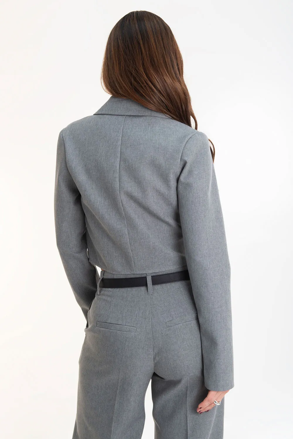 Blazer corto con lazos frontales