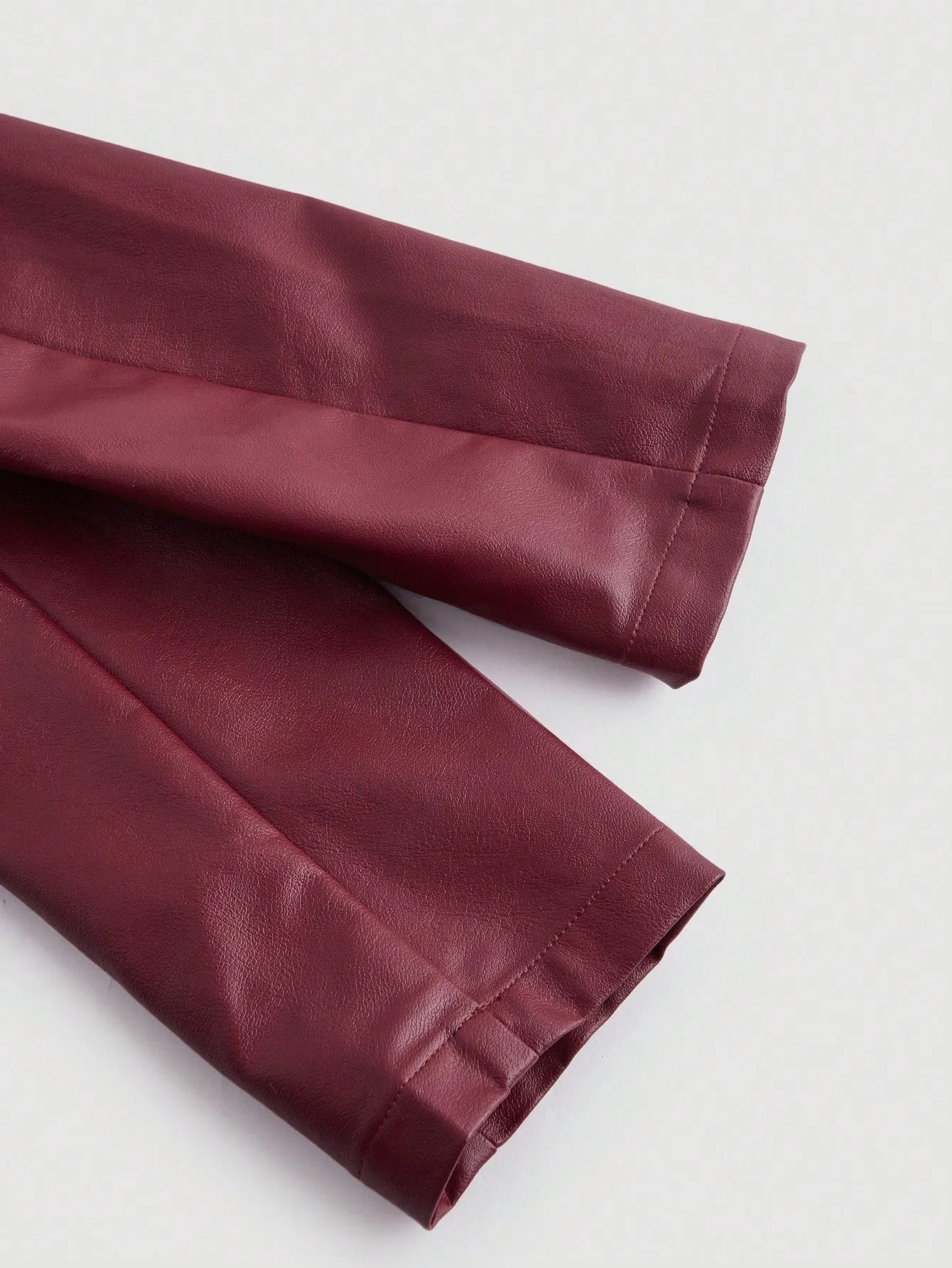 Blazer de PU Rojo Vino para Mujer - Cherry Vibes