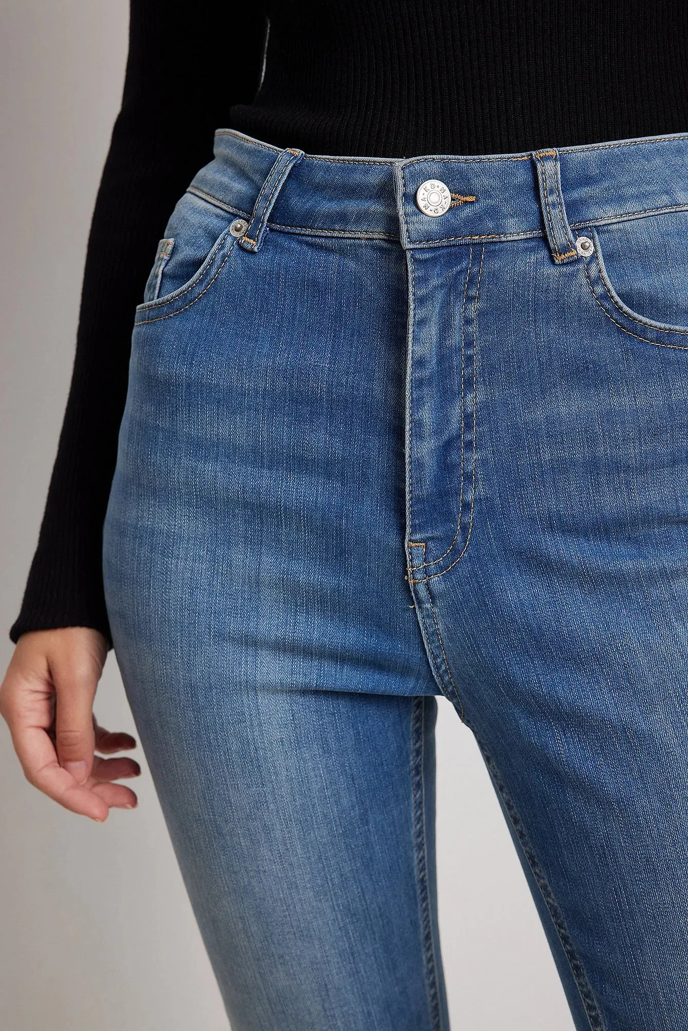 Blue Skinny High Waist Stretch Jeans - Comfortable & Stylish