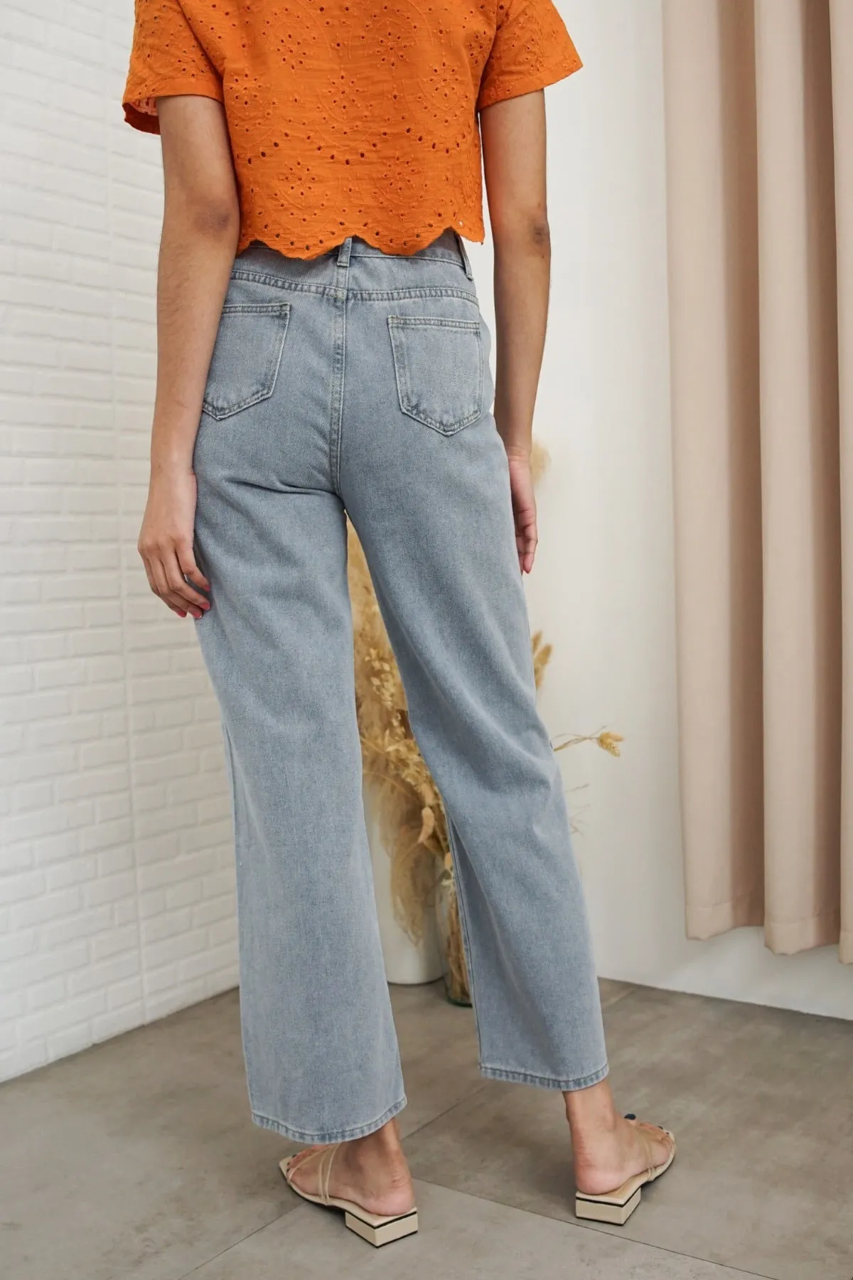 CARMEN High-Waist Wide Leg Jeans