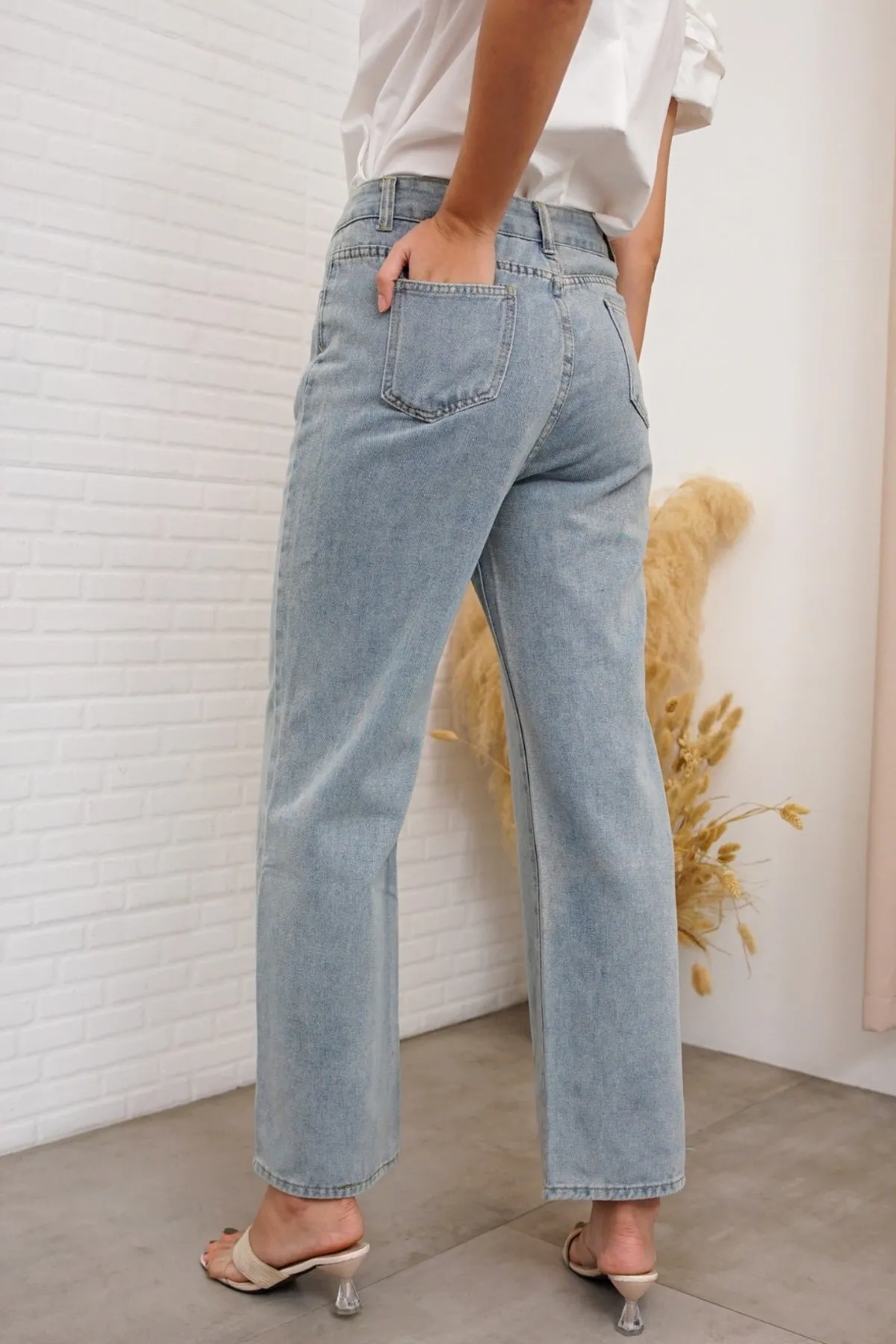 CARMEN High-Waist Wide Leg Jeans