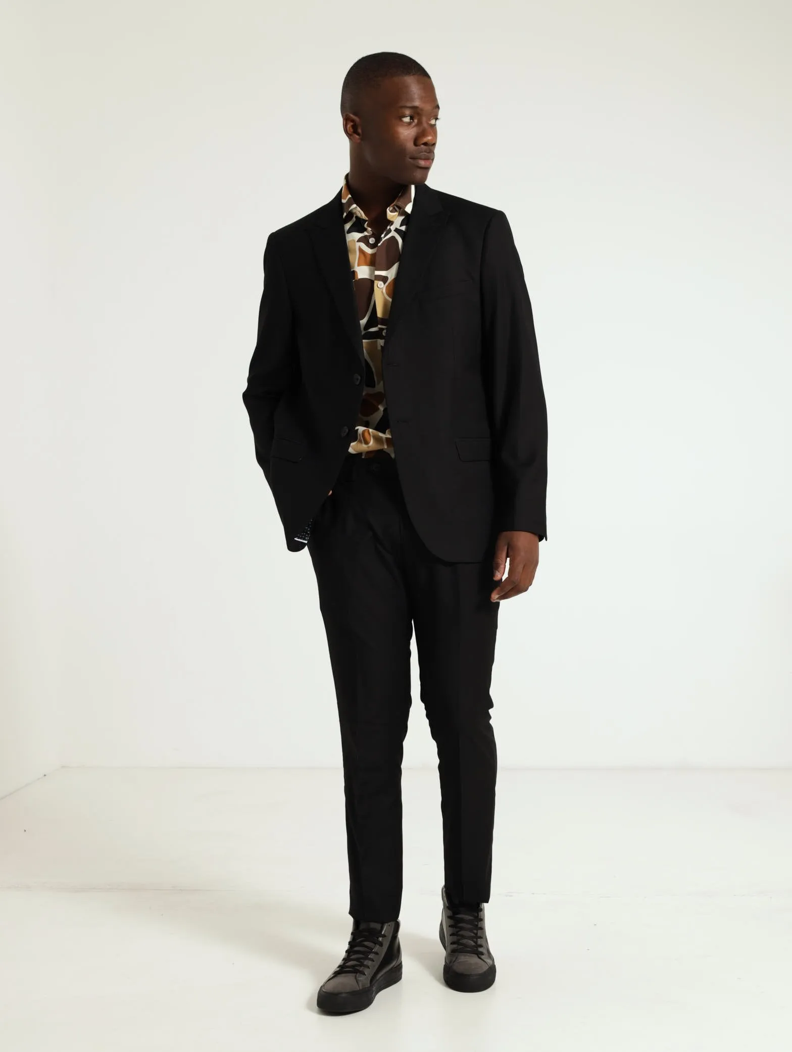 Classic Suit Jacket - Black