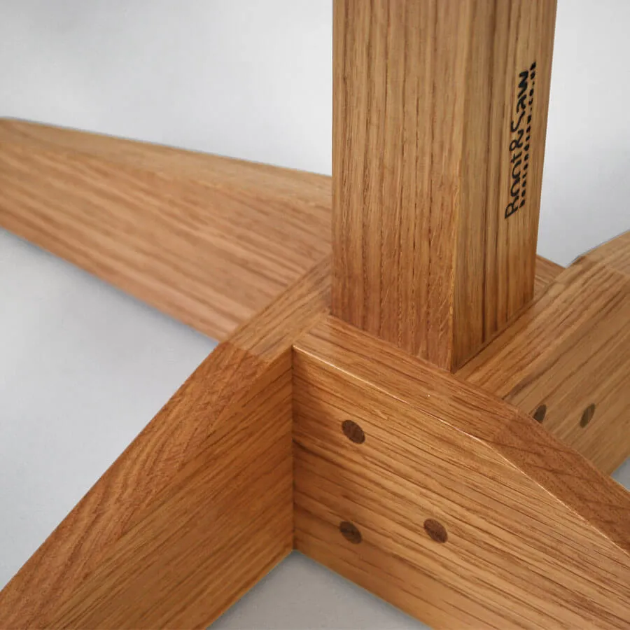 Coat Tree in Oak