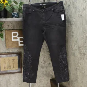 DG2 by Diane Gilman Classic Stretch Artwork Printed Jeans Black Animal Plus 20W