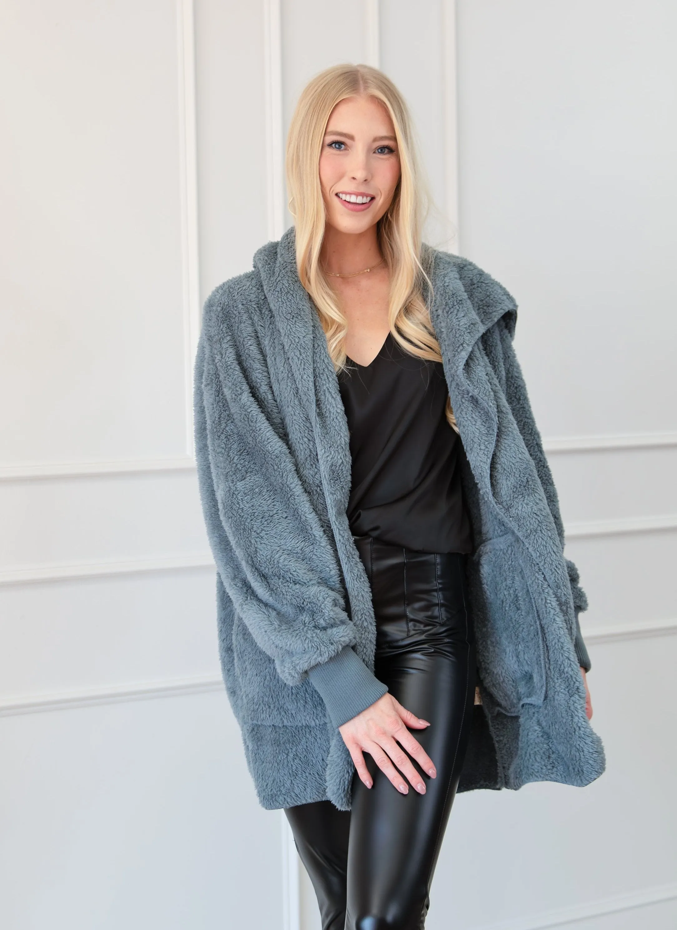 Dream Soft Hooded & Pocketed Jacket