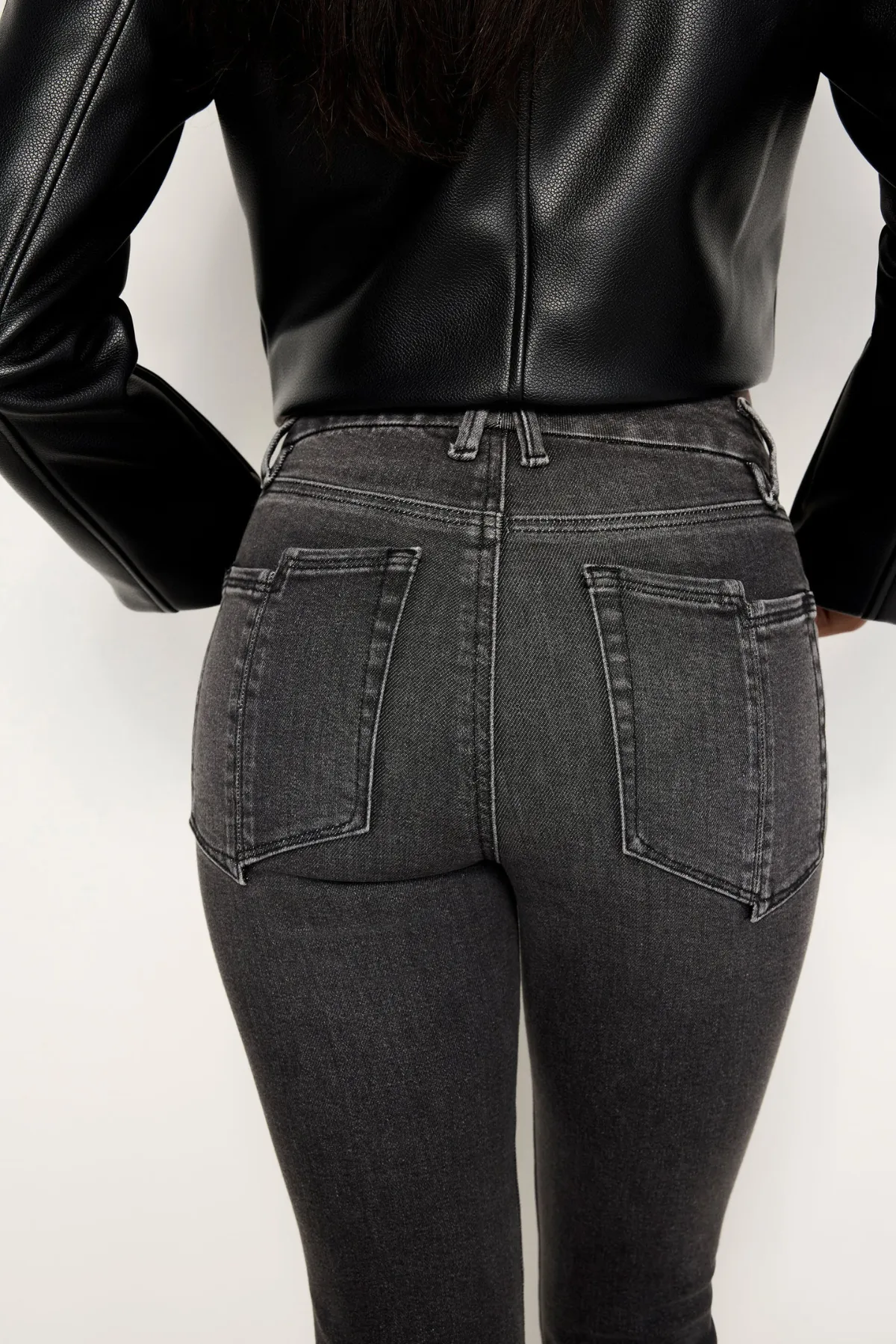 GA | Good Legs Straight Split Back