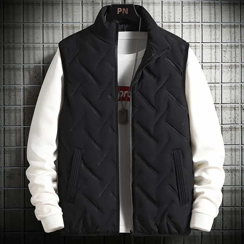 Gabriel – Versatile Warmth with the Einar Puffer Vest for Men