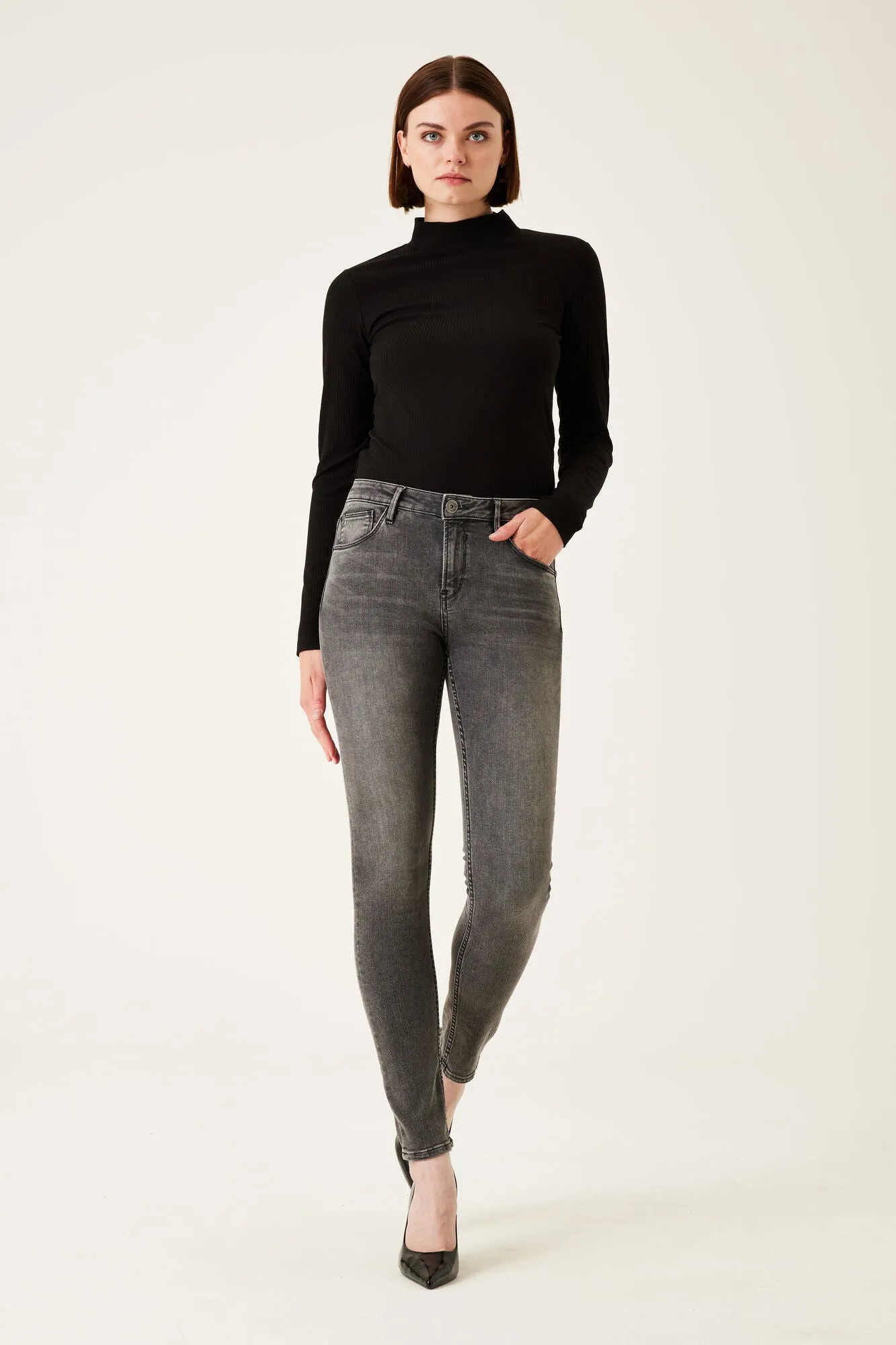 Garcia Celia Jeans - Medium Used