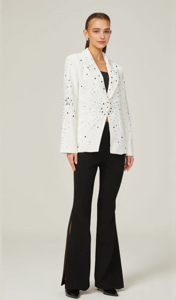 GLADYS WHITE PEAK LAPEL BLAZER WITH BEADINGS