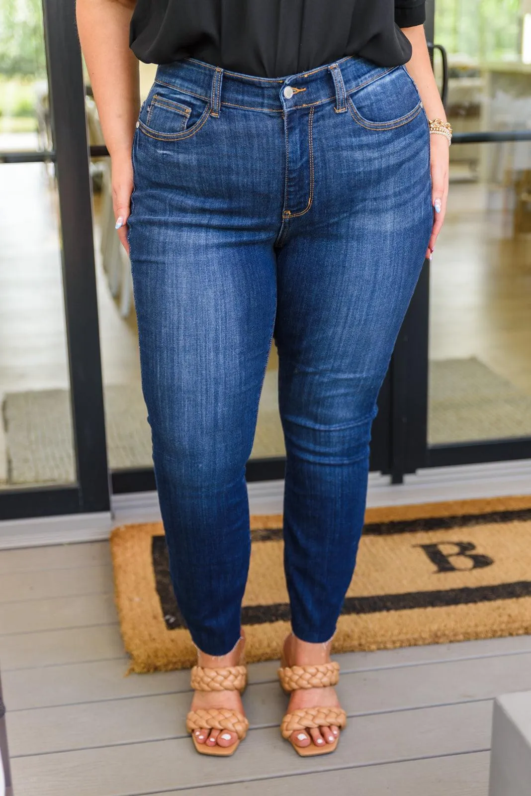 Hazel Blues® | Jill Mid-Rise Classic Skinny