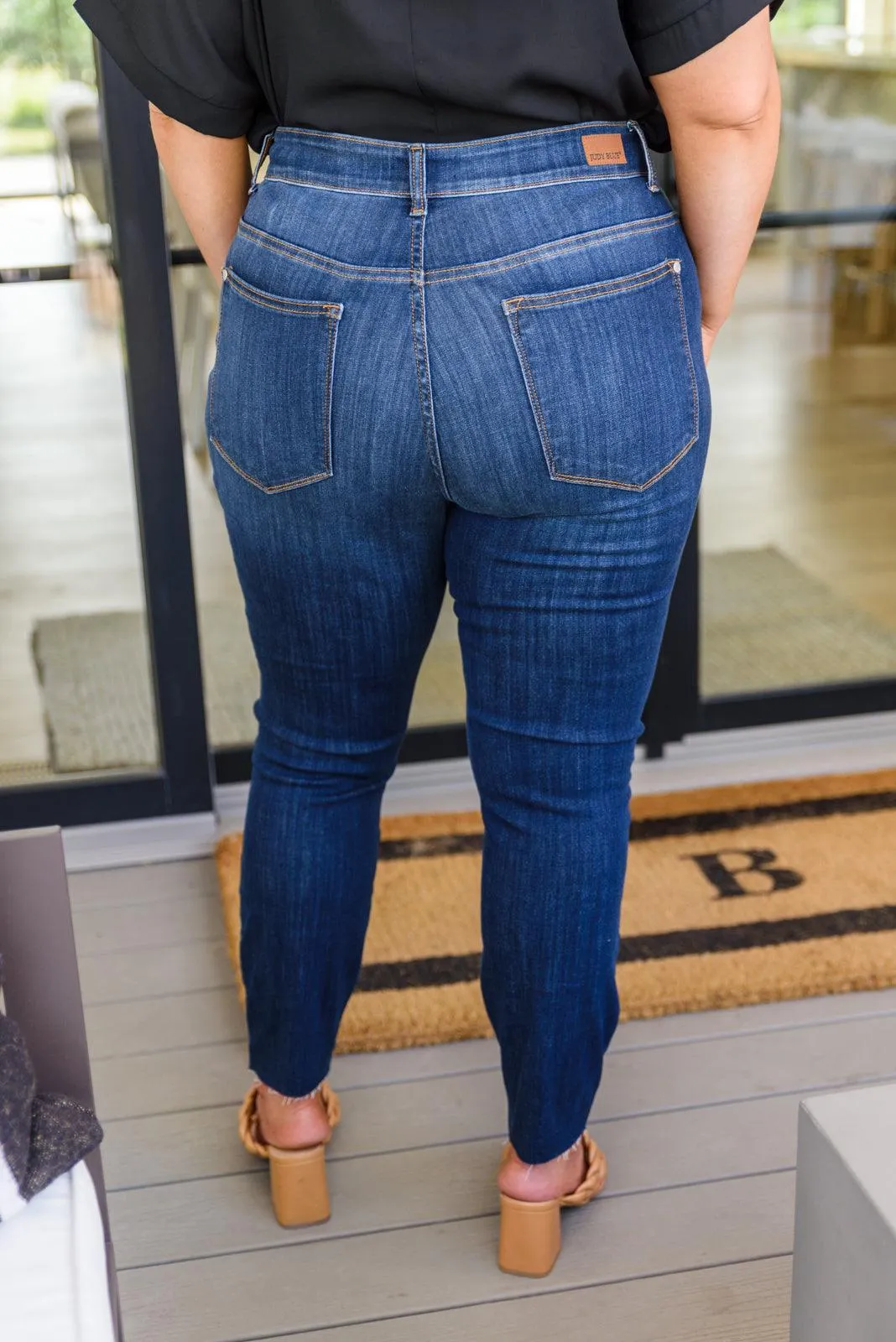 Hazel Blues® | Jill Mid-Rise Classic Skinny