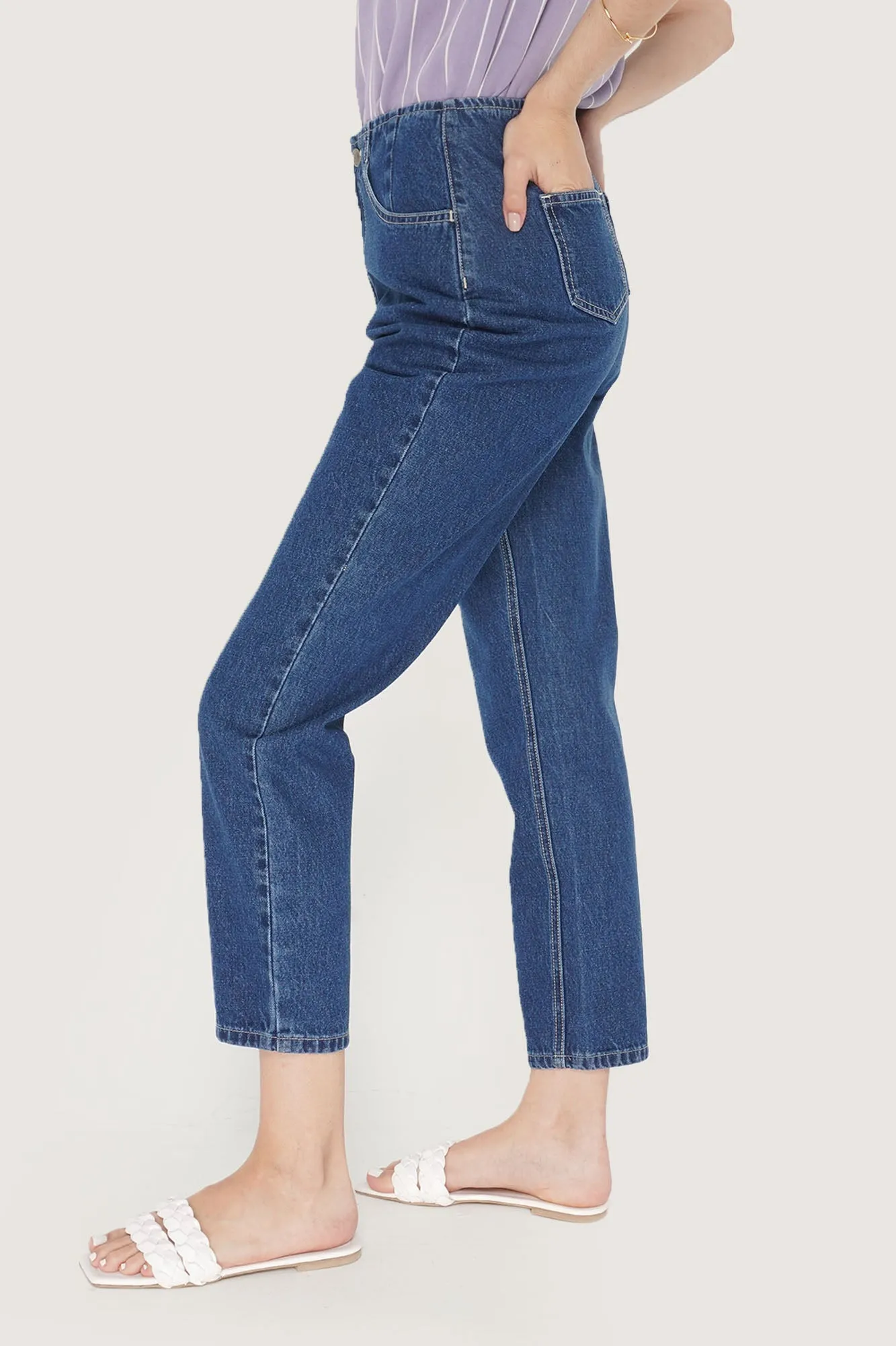 High Waist Slim Jeans