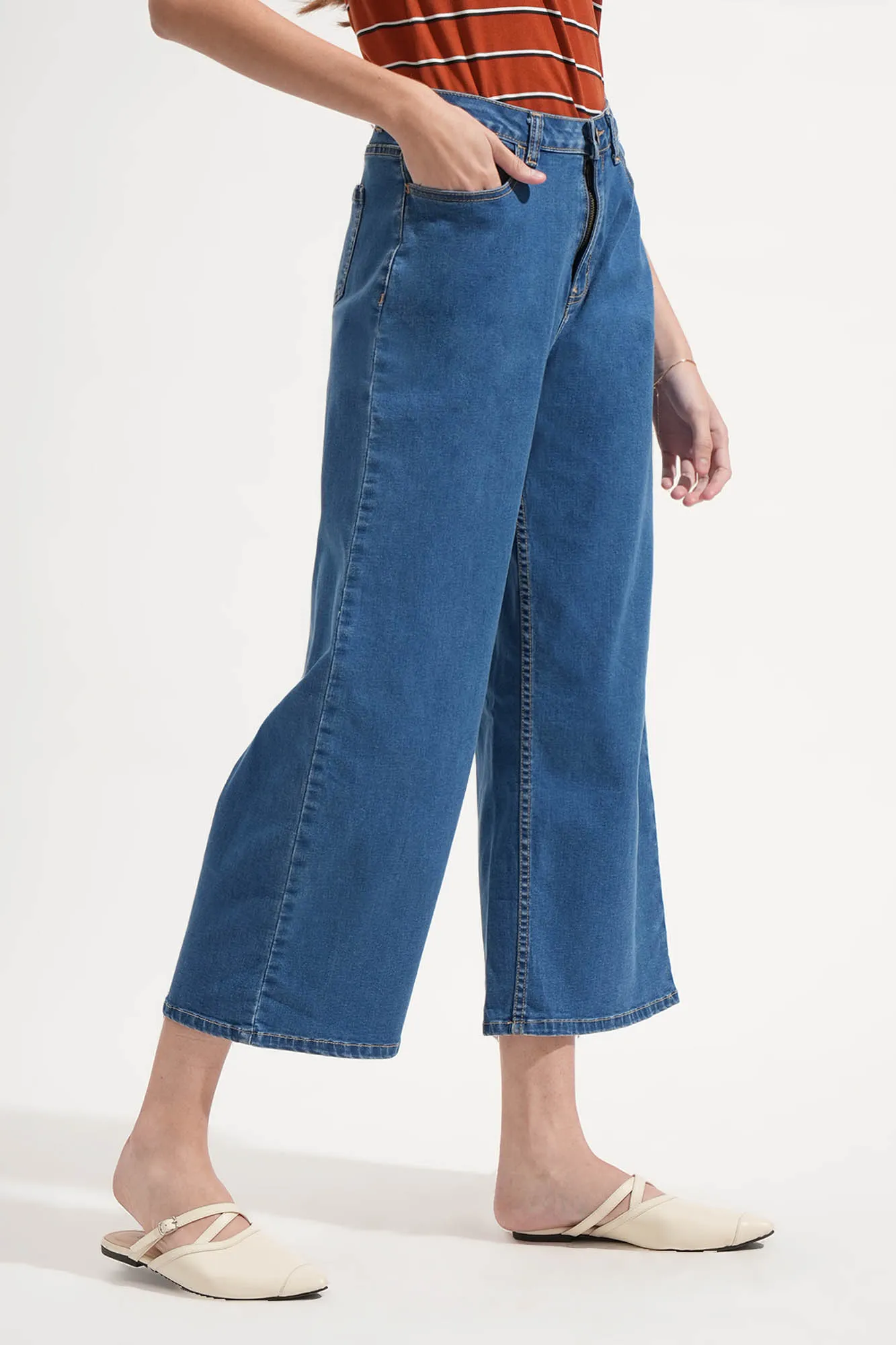 High Waist Wide Leg Jeans