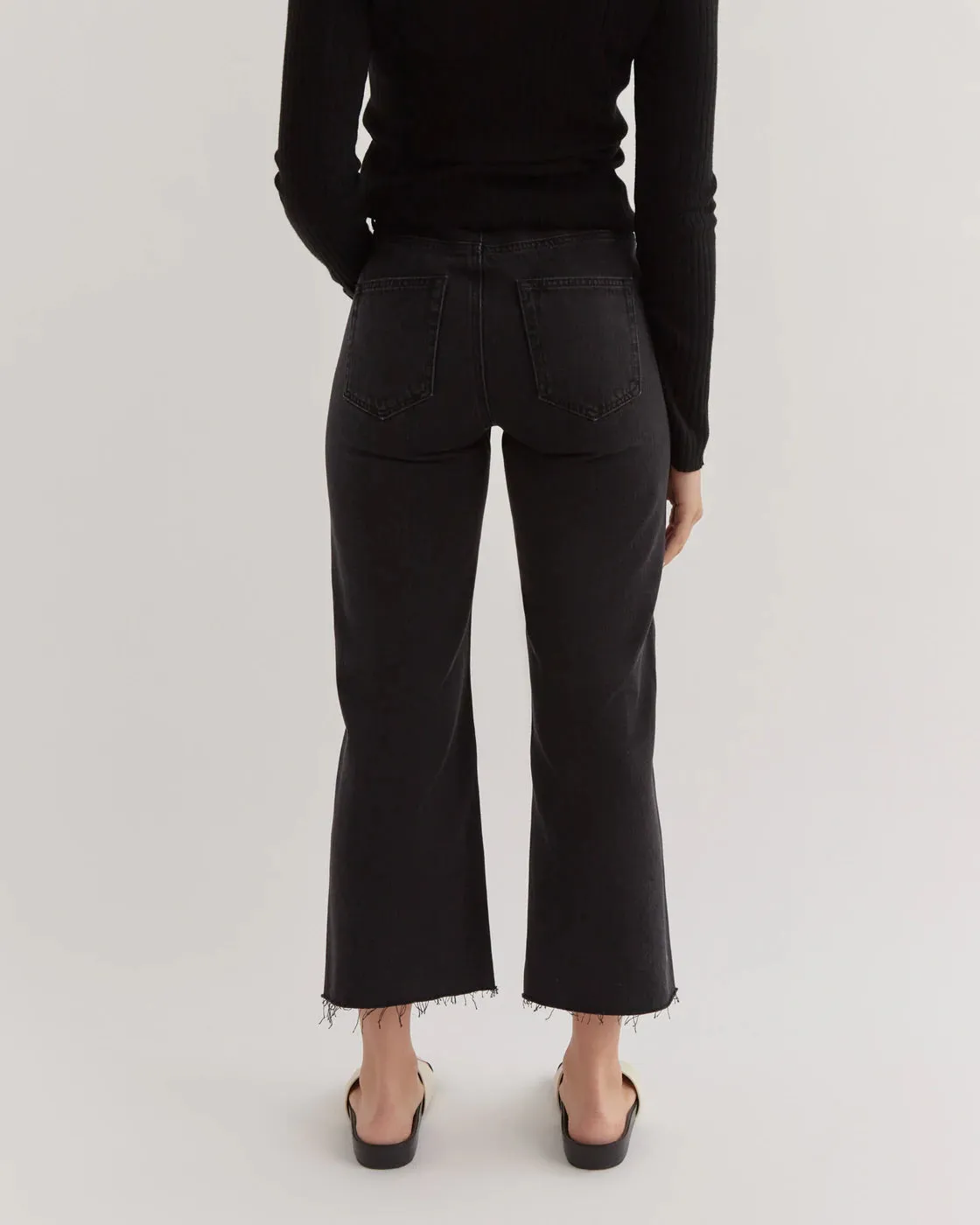 High Waisted FLARE Jeans