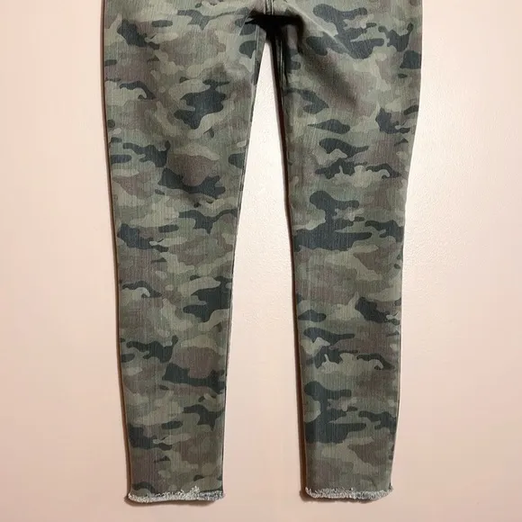 Hudson Barbara High Waist Super Skinny Jeans