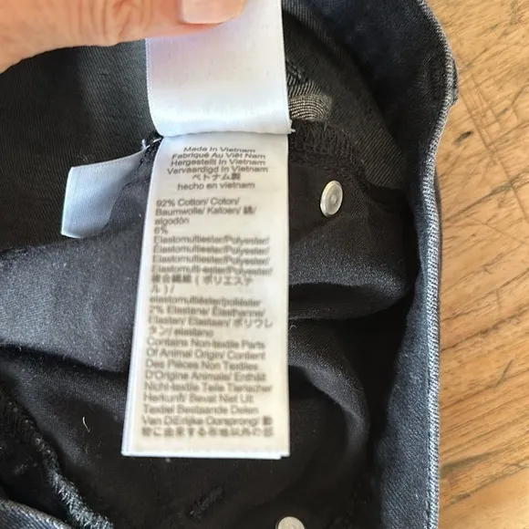 J crew Billie Demi boot crop Jean size 27 excellent condition