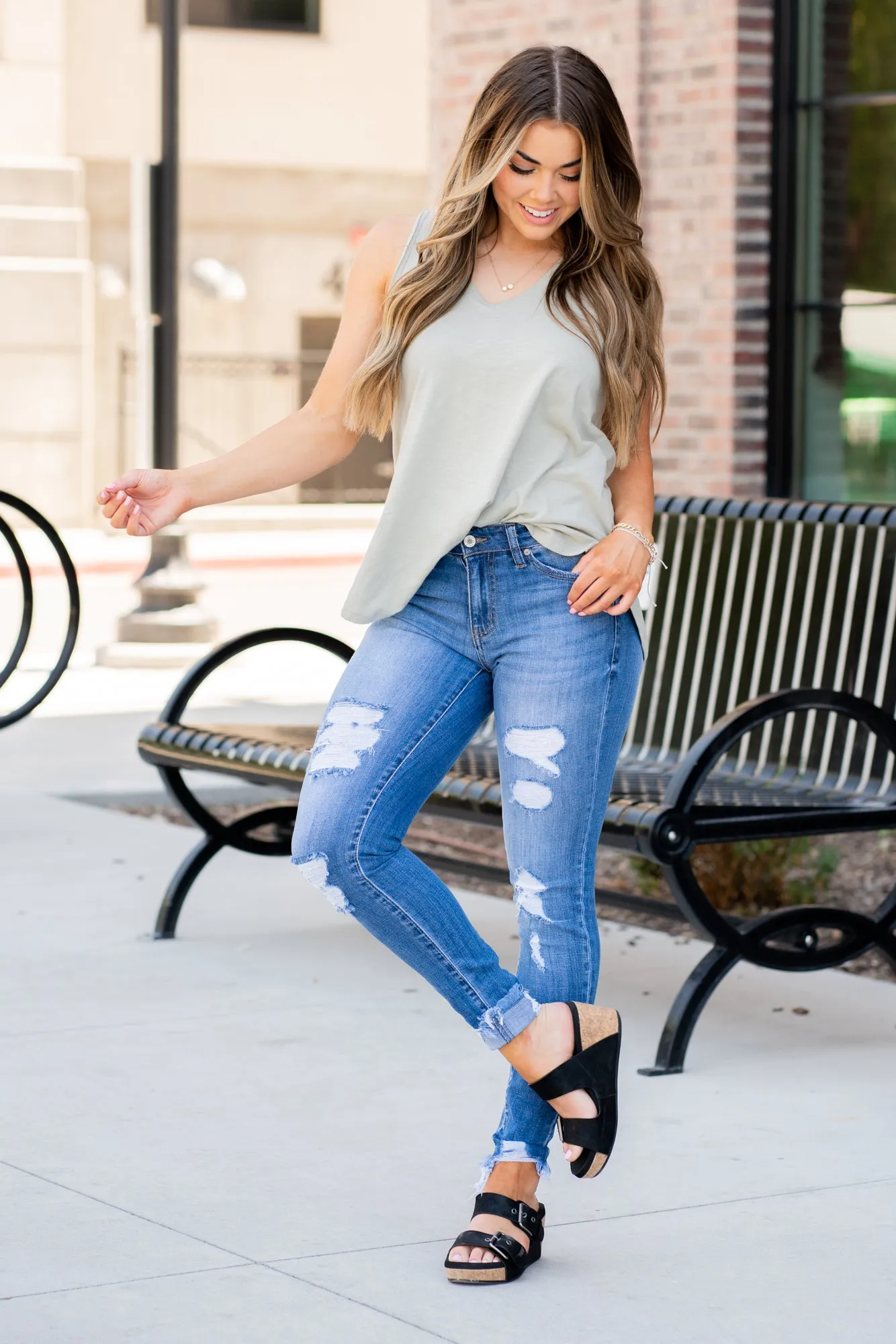 Lynn Mid Rise Skinny