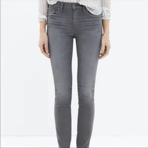 Madewell 29 10” High Riser Skinny Jeans
