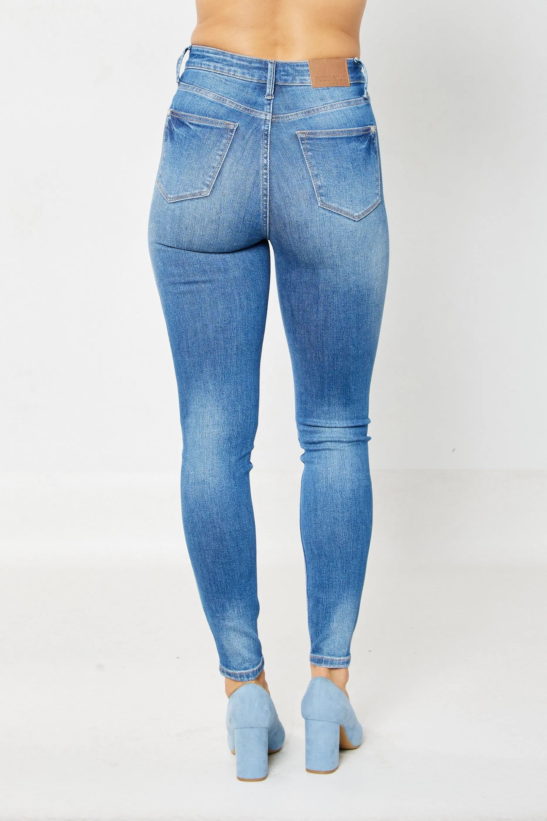 Medium High Waist Tummy Control Classic Skinny Judy Blue Jeans 7/16/24 8752