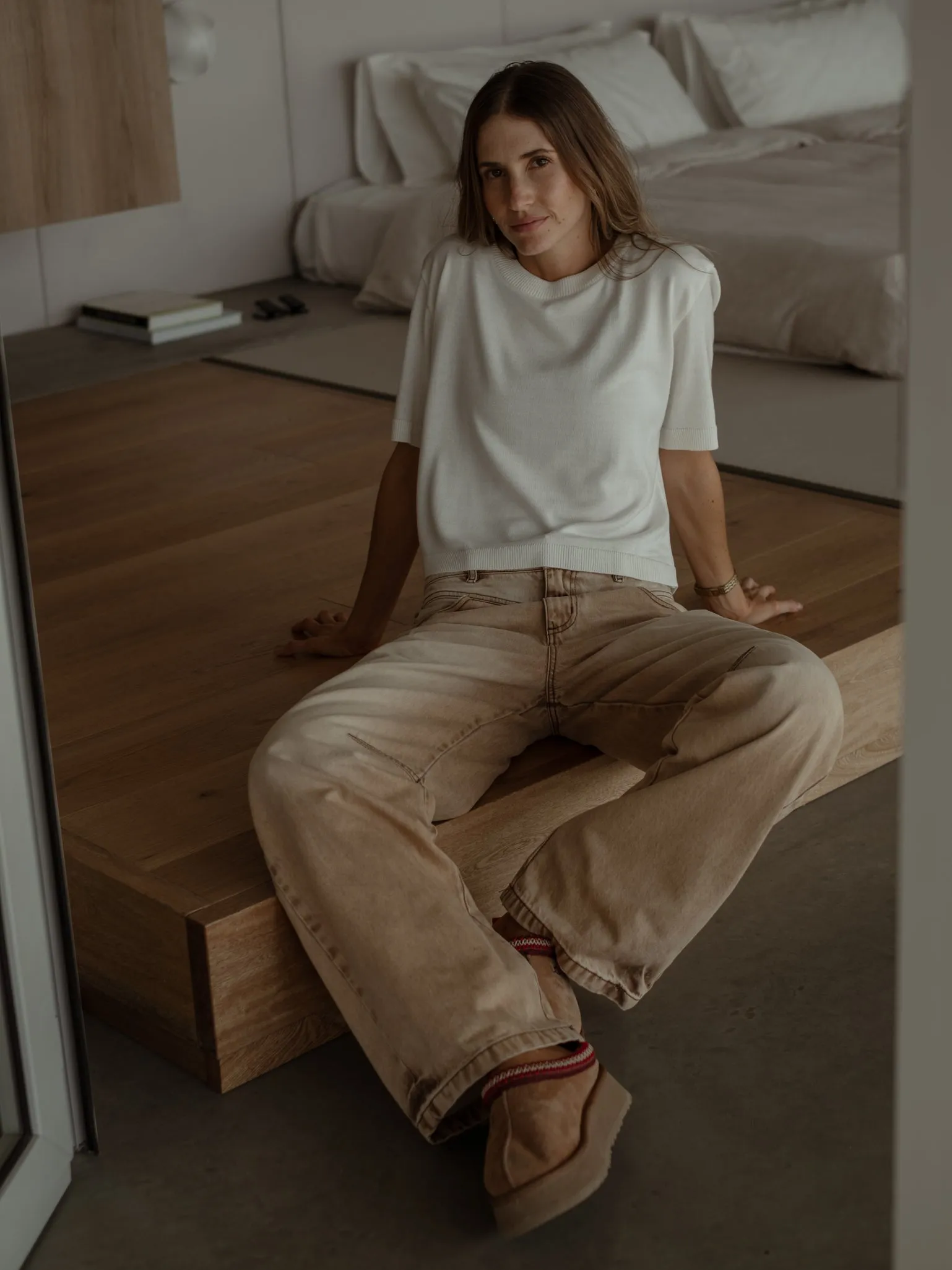 MIDI  BASIC KNIT T-SHIRT  - SOFT WHITE