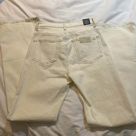 NWT Current Elliot High Rise Flare Cream Jeans in size 27