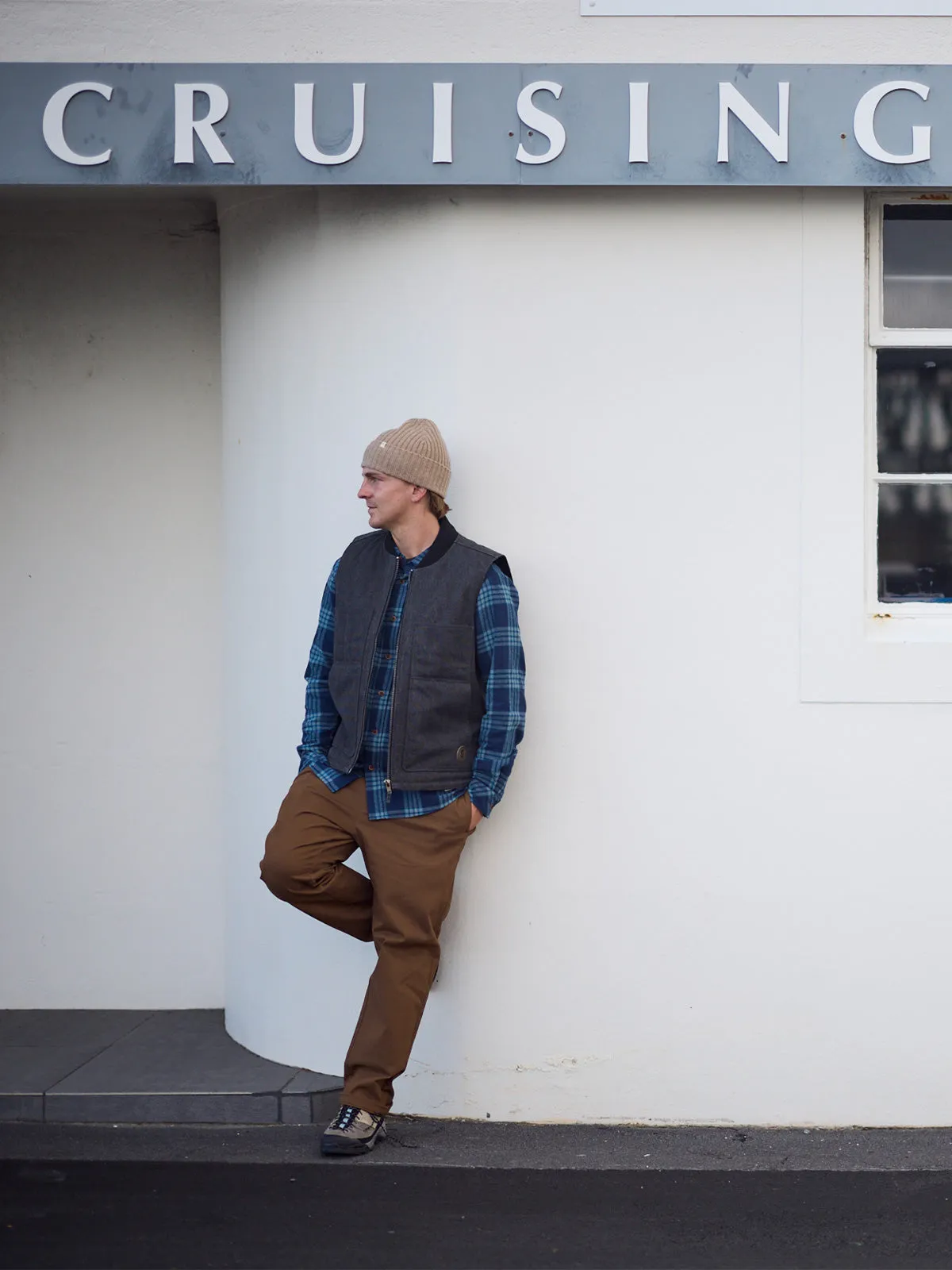OCEAN WORKS VEST - CHARCOAL