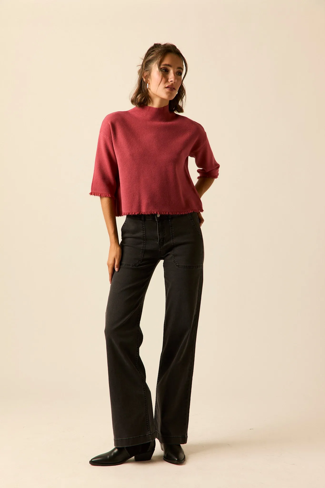 Pantalón bolsillos delanteros negro