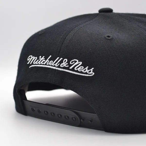 Portland Trailblazers NBA Mitchell & Ness CLASSIC LOGO Snapback Hat - Black