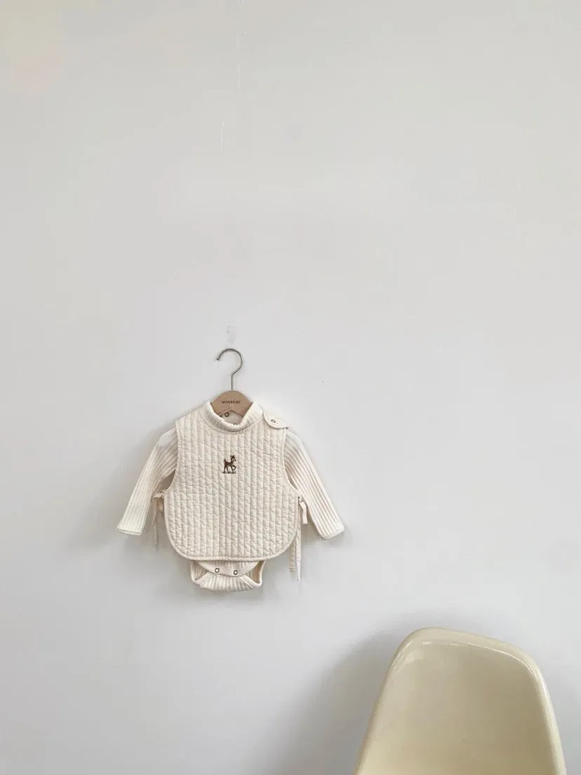 Quilted Vest with embroidery