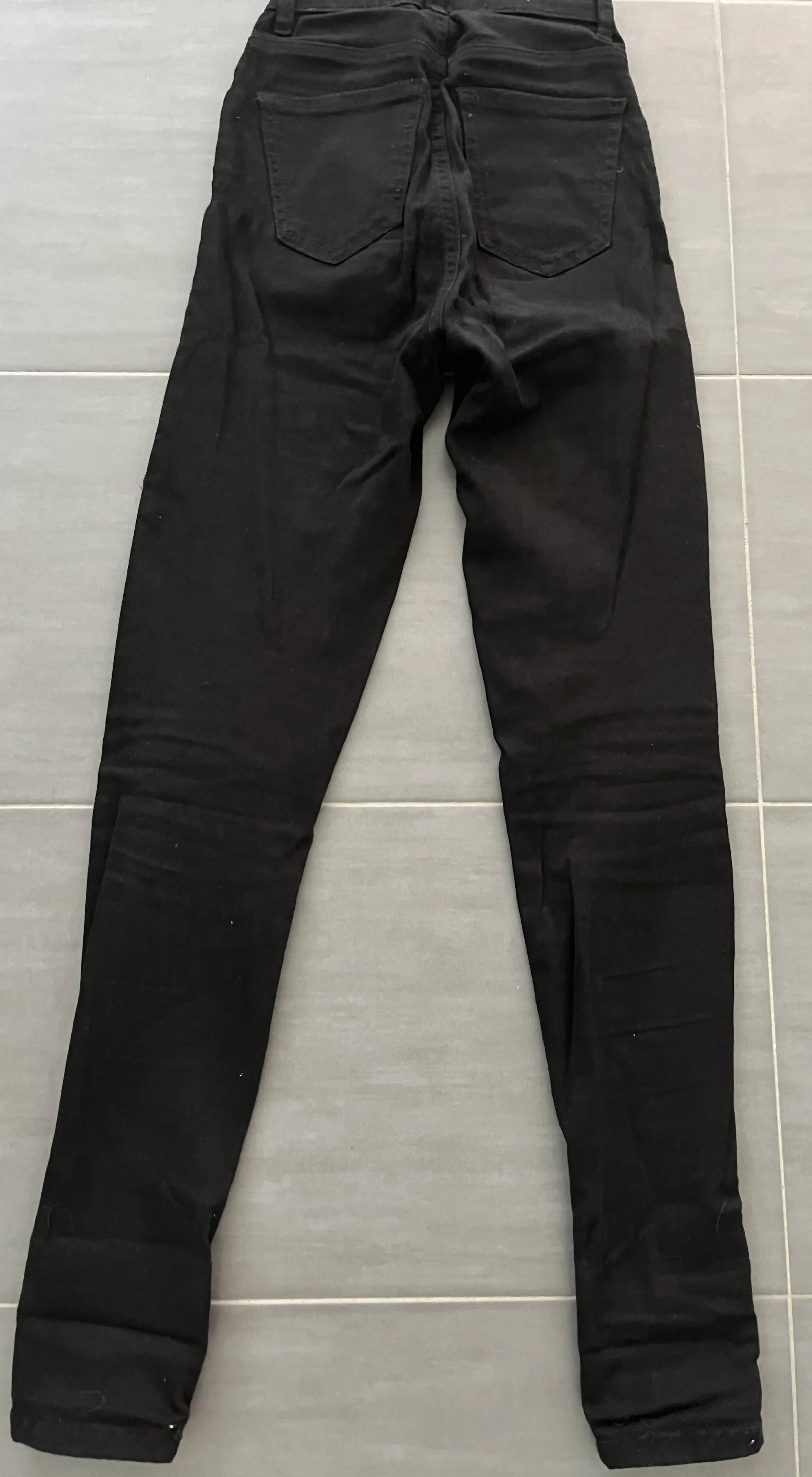 Schwarze High Waist Jeans