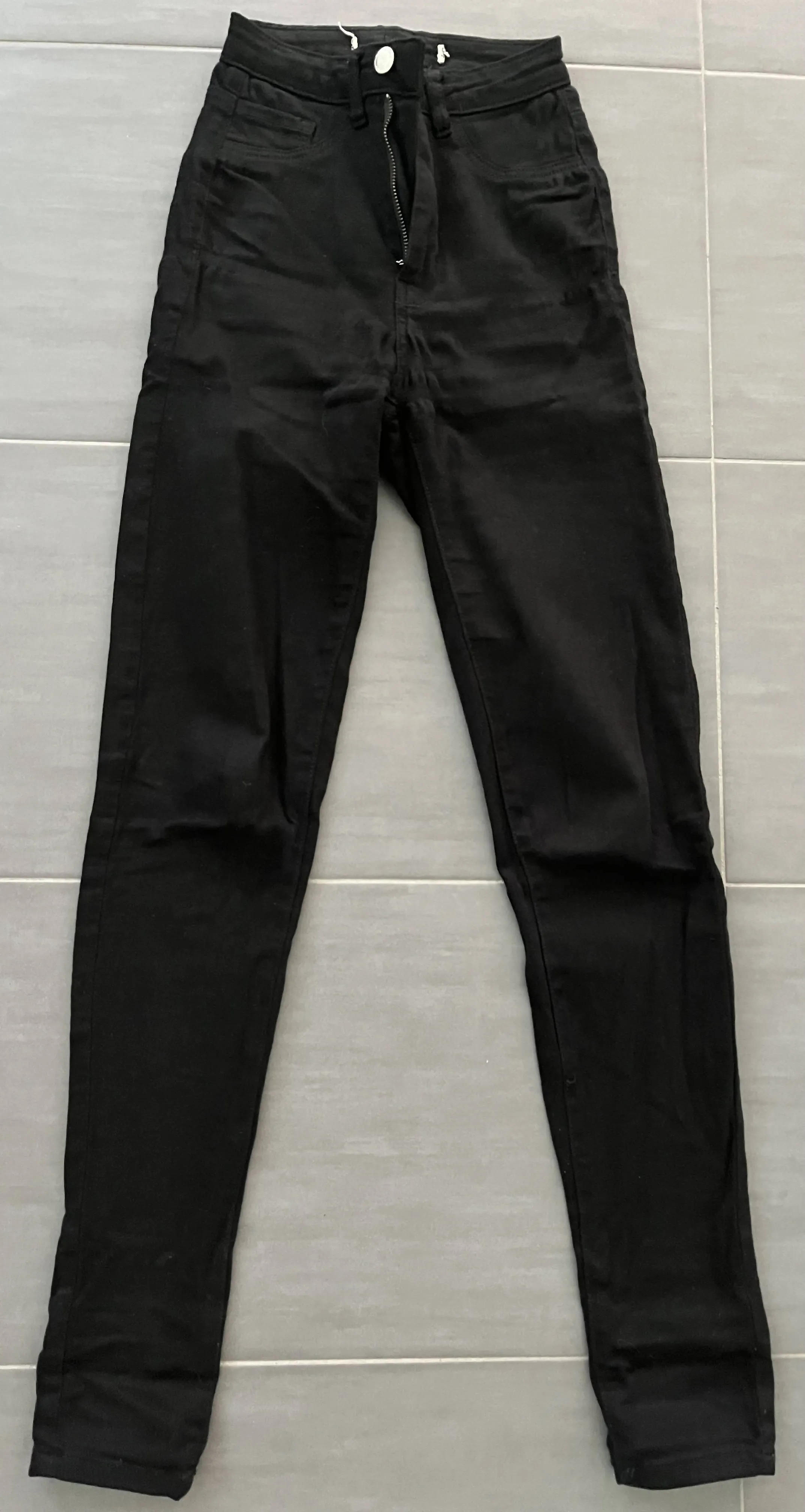 Schwarze High Waist Jeans