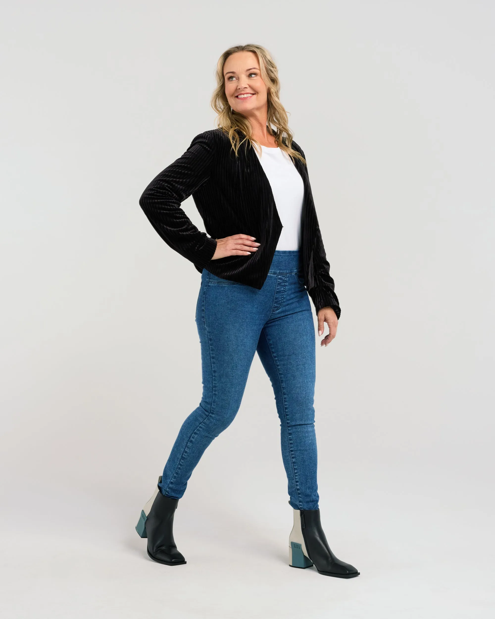 Seduce Stella Jacket - Black Velvet