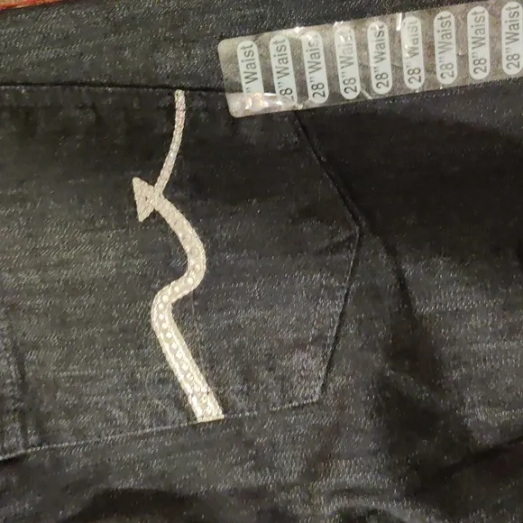 Seven for All Mankind Jeans Size 28 Rhinestone Pocket Boot Cut  NWT