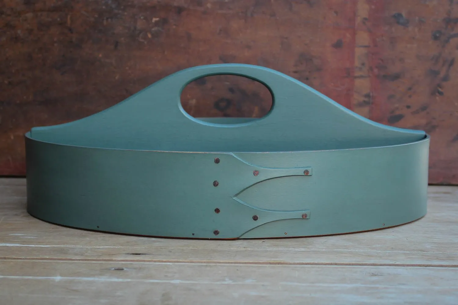 Shaker Divided Carrier