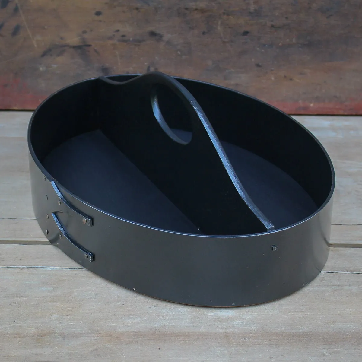 Shaker Divided Carrier