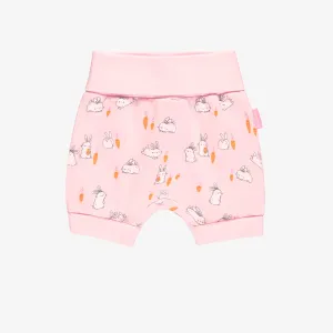 Short évolutif rose à motif de poules et de lapins en jersey doux, bébé || Pink evolutive shorts with bunnies and chickens in soft jersey, baby