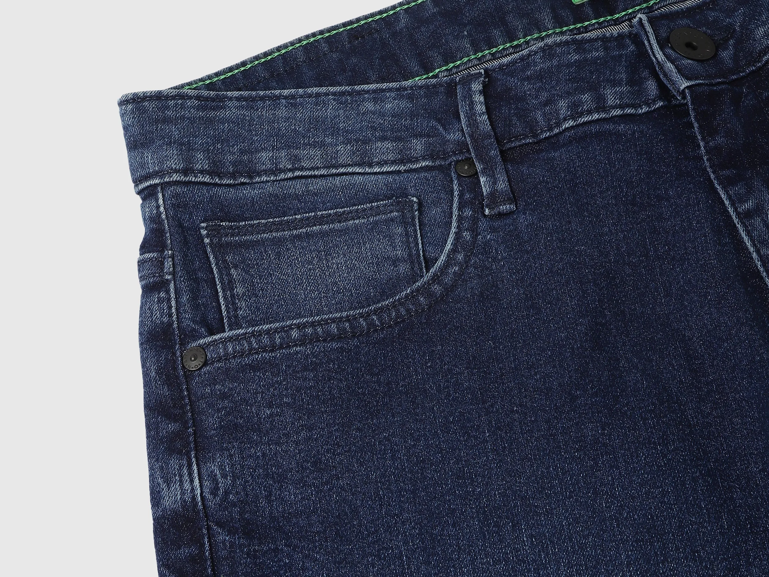 Solid Boot Leg Fit Jeans