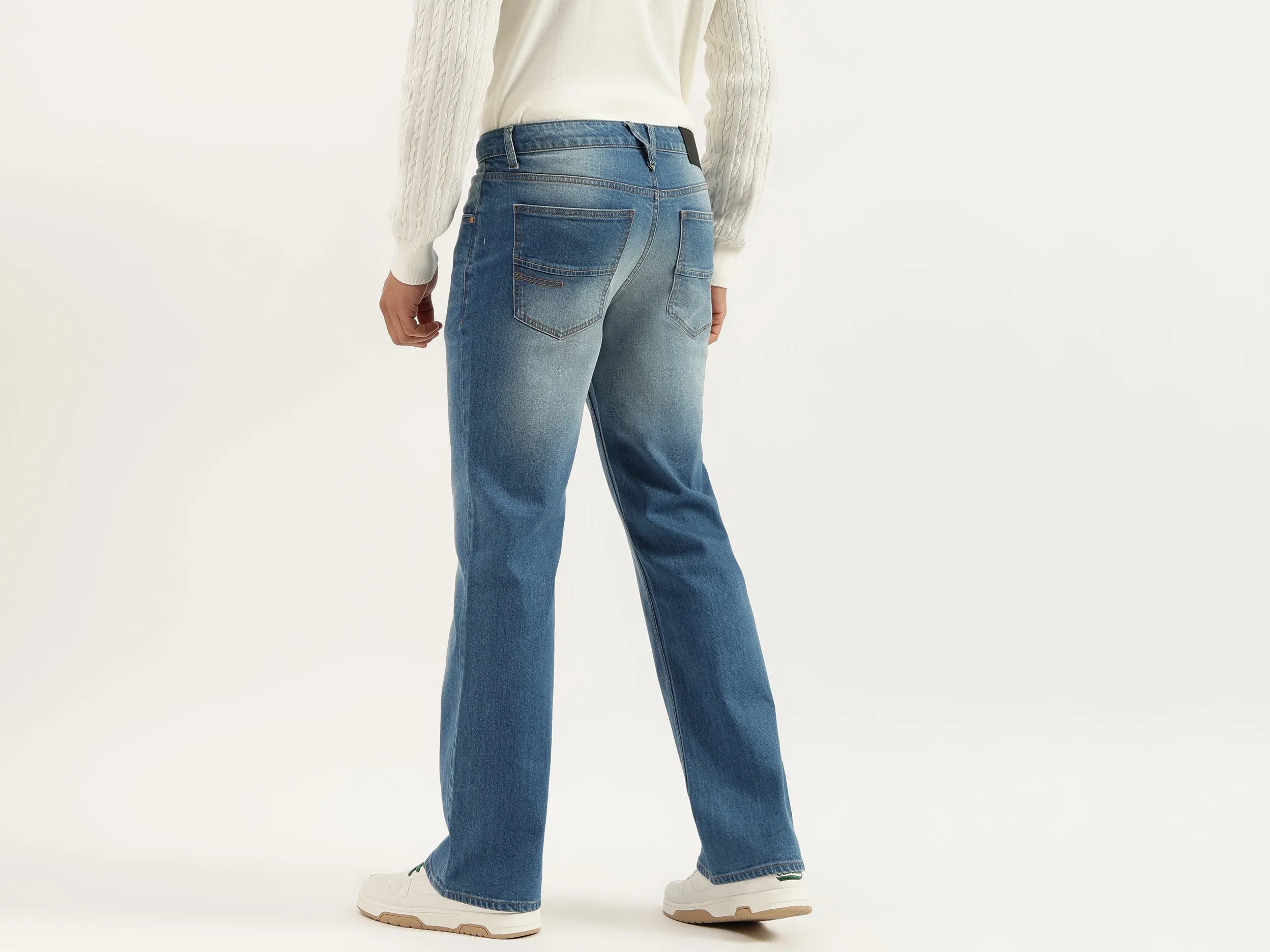 Solid Boot leg Fit Jeans
