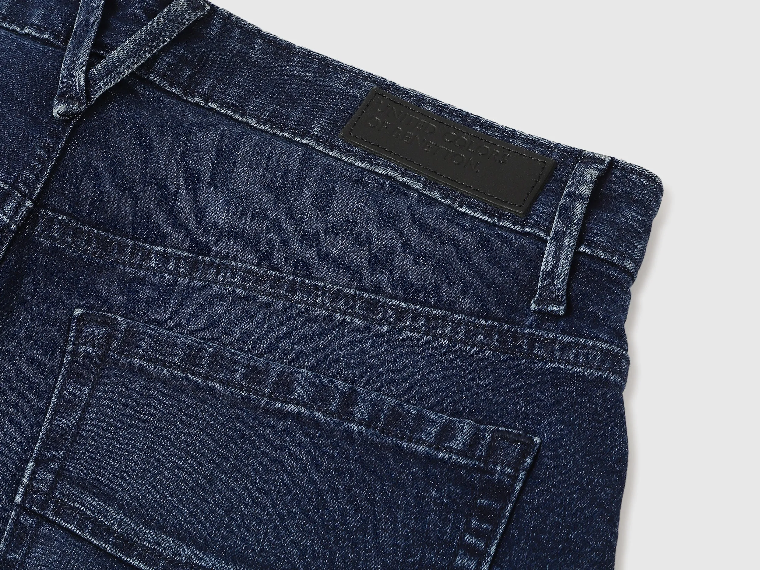 Solid Boot Leg Fit Jeans