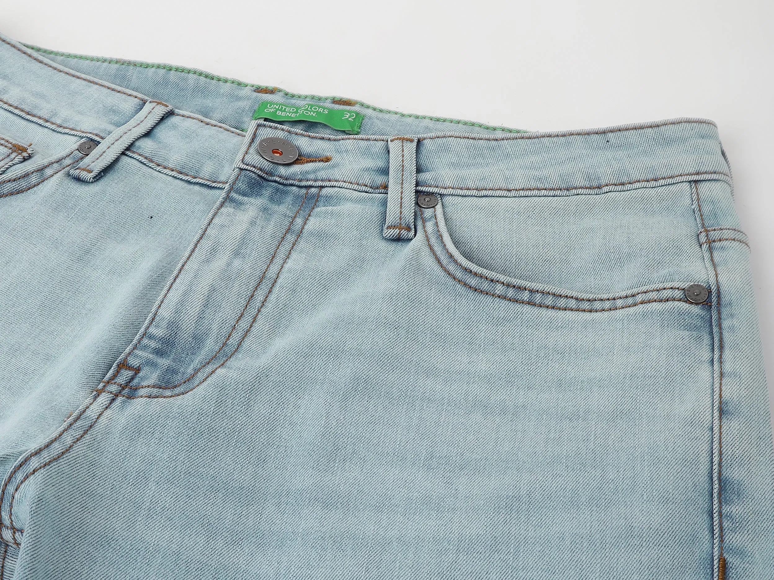 Solid Pattern Slim Fit Jeans