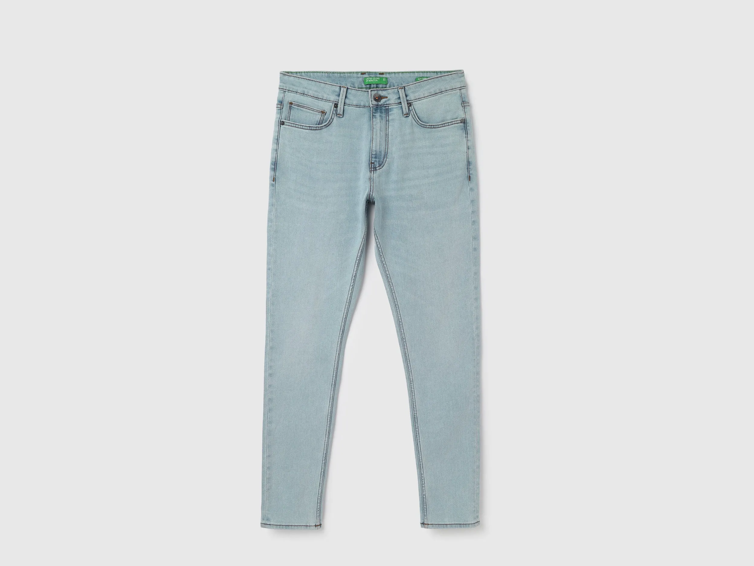 Solid Pattern Slim Fit Jeans