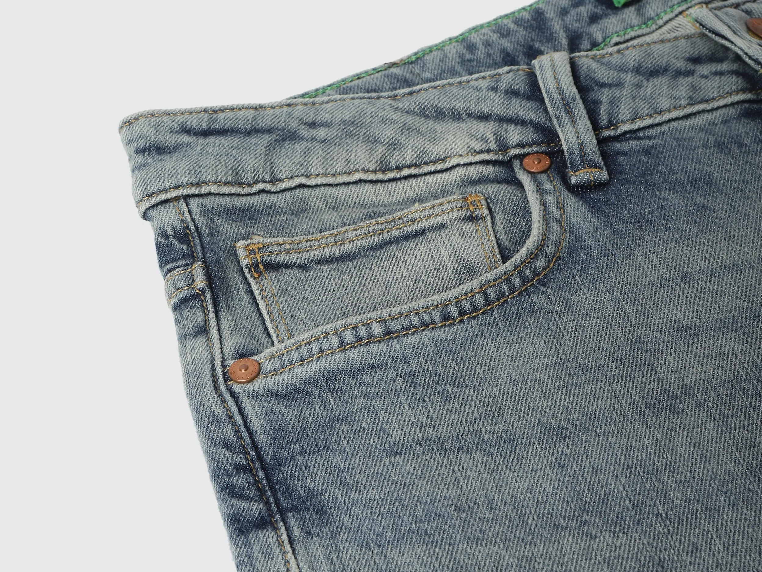Solid Slim Fit Jeans