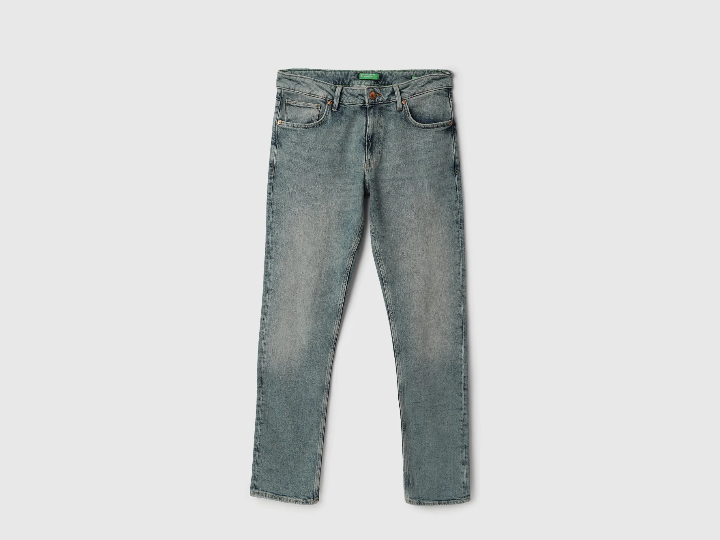 Solid Slim Fit Jeans