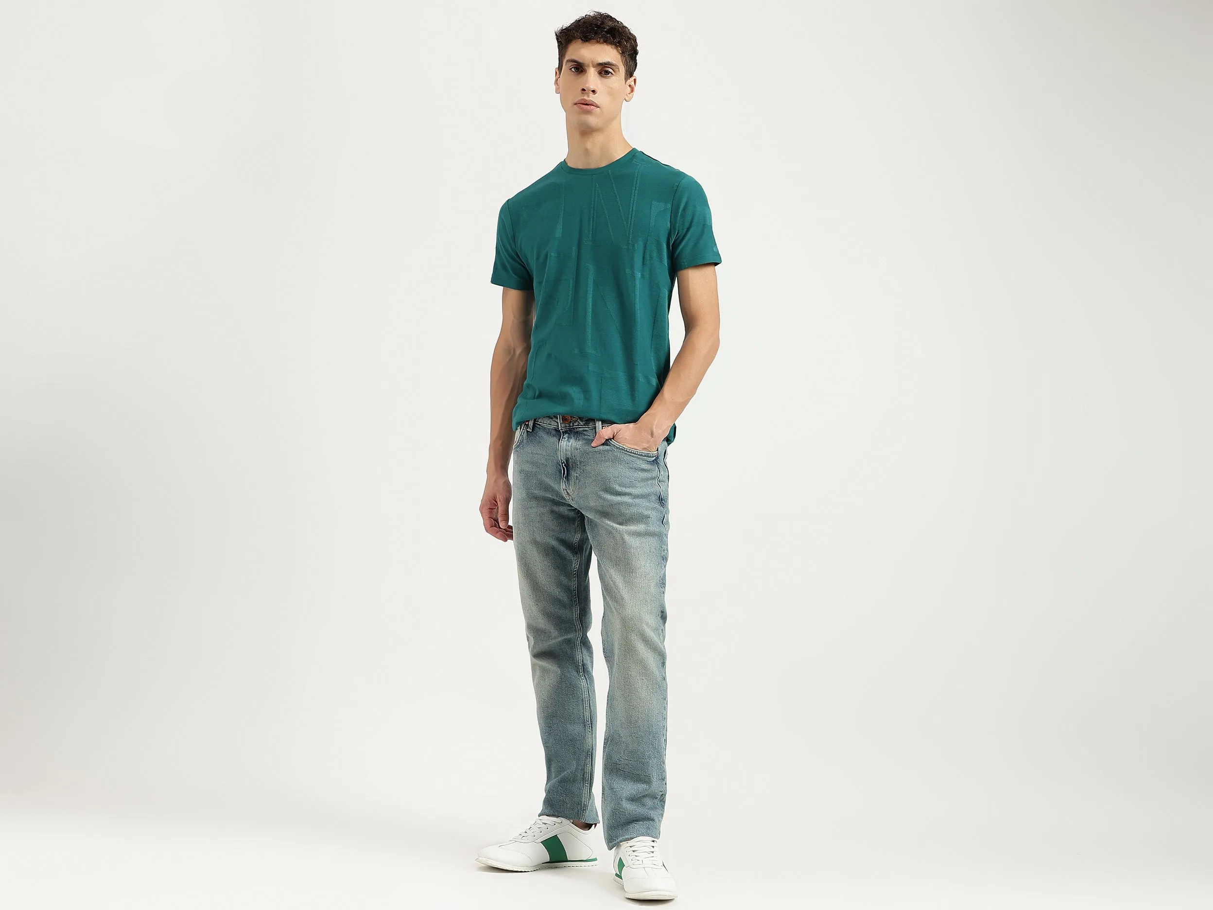 Solid Slim Fit Jeans