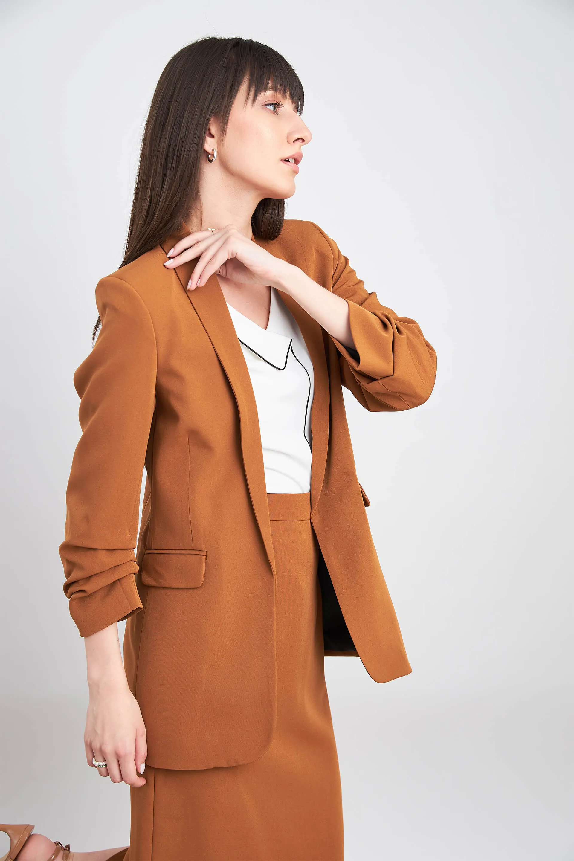 Spunky Ruched sleeve blazer - Tan Brown