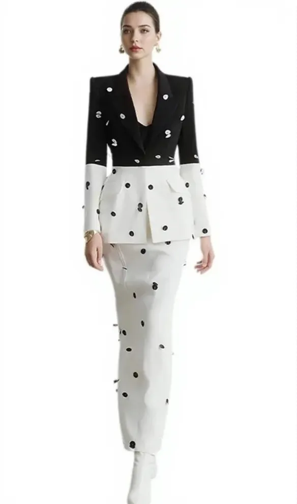 STRUCTURED SQUARE SHOULDER BLAZER SUIT